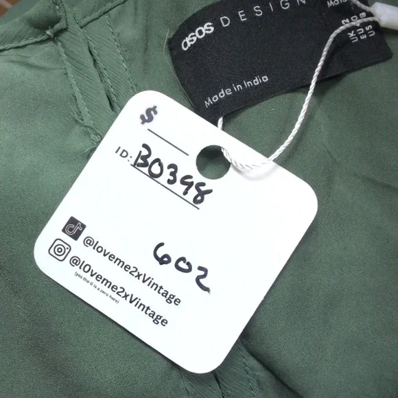 ASOS DESIGN Maternity Mini Dress Sage Green Ruffle Balloon Sleeve Open Back US 8 - Picture 8 of 8